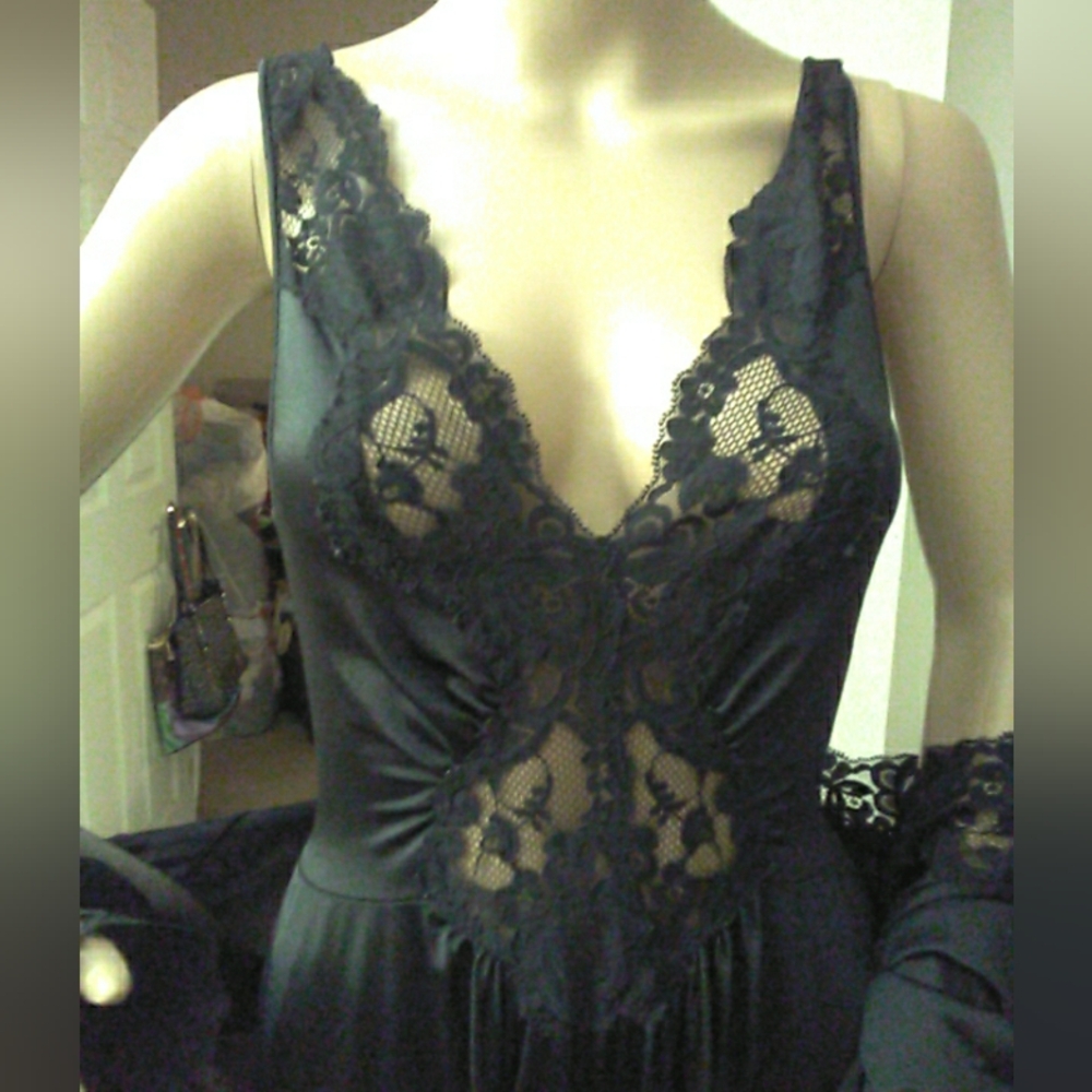 VINTAGE 1980s LORRAINE LINGERIE SET Luxurious Black Lace MAXI W/ ROBE PTP 15-19 - Picture 14 of 16